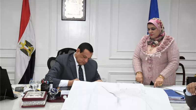 محافظ البحيرة يعتمد المخططات التفصيلية لعدد من القرى