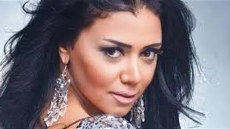 رانيا يوسف فى الازهر .. بسب ملايكة ابليس