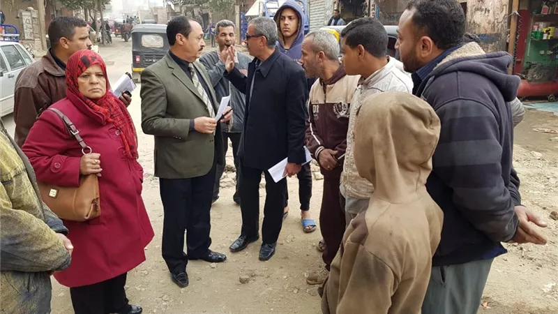 النويشى يطالب محافظ بنى سويف بحل أزمة الحرفيون