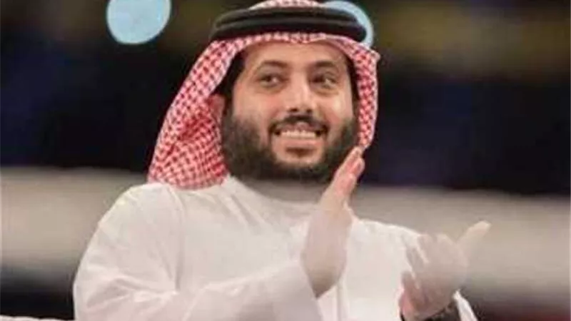 تركى ال شيخ يعد بمفاجأة لبيراميدز فى الساحل الشمالى