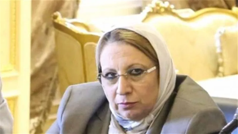 صحة البرلمان تحذر من حلوى تباع للأطفال تحوى مخدرا يسبب الإدمان