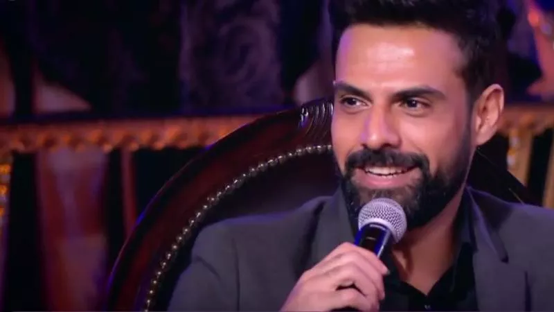 رسالة من أمير طعيمة لجماهير الاهلى والزمالك .. صور