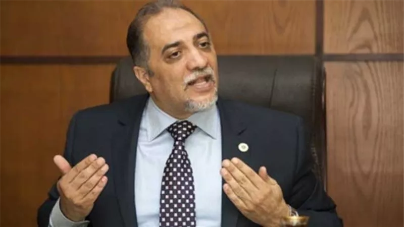 رسميا.. زعيم الأغلبية يسلم مقترح تعديل الدستور لرئيس مجلس النواب