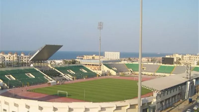 تسليم ستاد بورسعيد للجنة المختصة بالصيانة