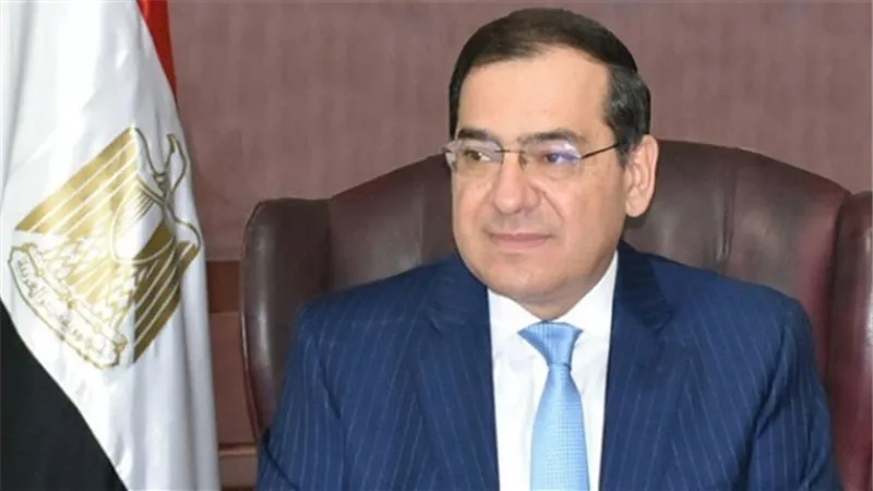 الملا: إنتاج حقلى جيزة وفيوم سيصل لـ400 مليون قدم مكعب غاز يوميا خلال 72 ساعة