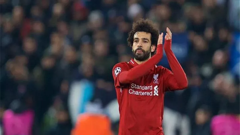 لأول مرة.. تكريم محمد صلاح فى البرلمان
