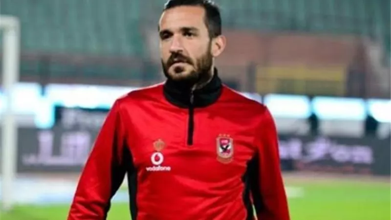 معلول يطلب مليون دولار مقابل التجديد للأهلي
