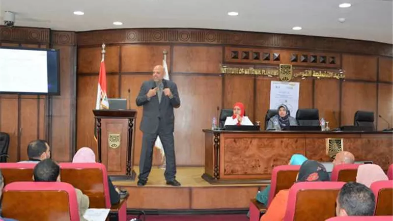 فعاليات ورشة عمل المؤسسات المتقدمة لجائزة التميز الحكومي.. صور