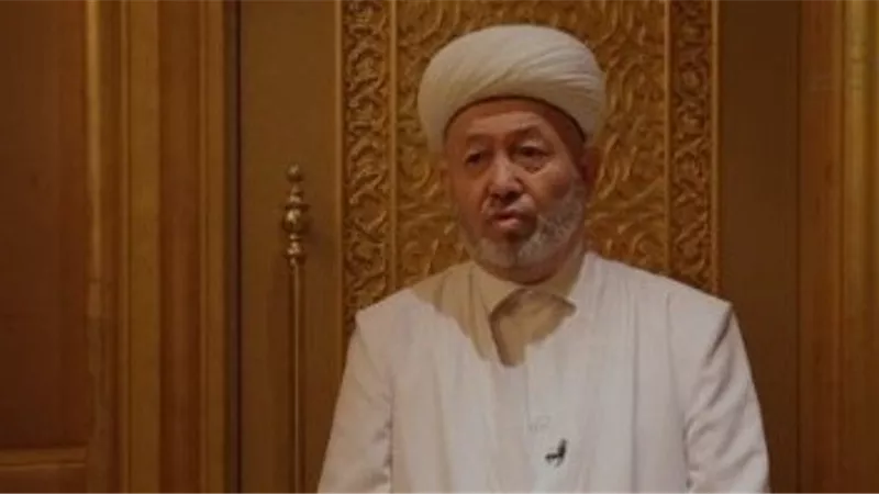 مفتي أوزبكستان: مشاركة شيخ الأزهر وبابا الفاتيكان بمؤتمر الأخوة الإنسانية يعزز أواصر المودة