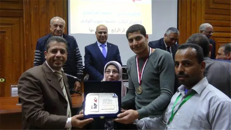 4 ميداليات ذهبية وفضية لـ