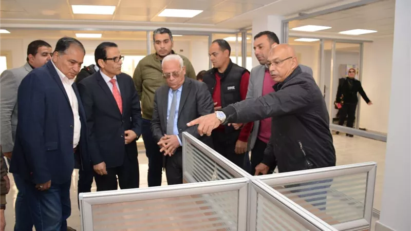 استمرار أعمال تطوير ديوان عام محافظة ببورسعيد لتطبيق نظام الإدارة الرقمية