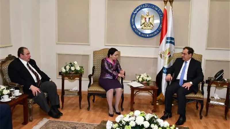 الملا: تميز العلاقات السياسية بين مصر ورومانيا يعزز التعاون فى البترول والغاز