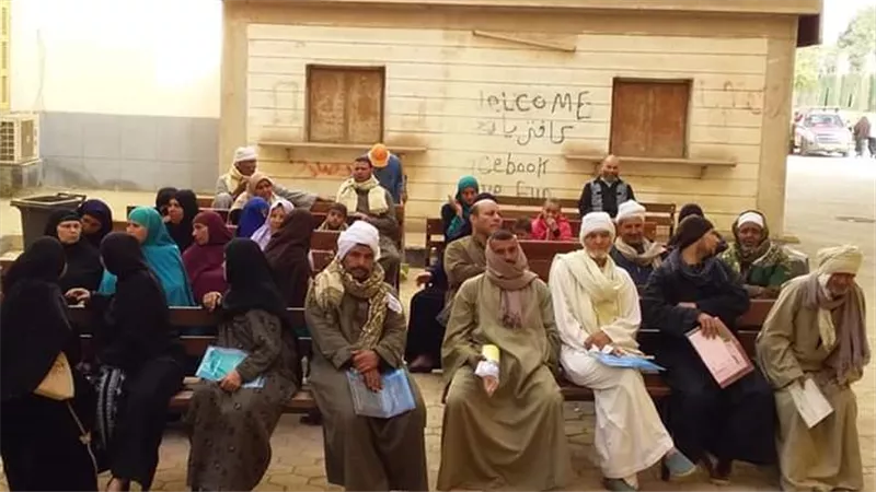 300 حالة يوميا في مبادرة 100 مليون صحة بجامعة بنى سويف