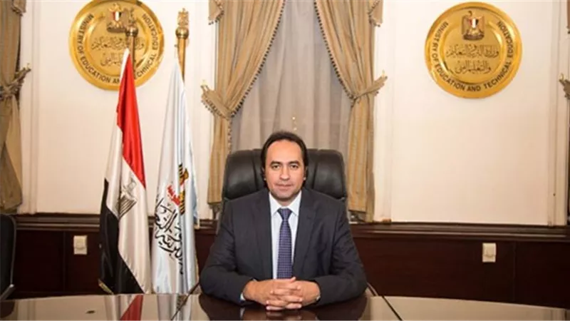 محمد عمر: ألف جنيه.. رواتب المعلمين فى المسابقة الجديدة