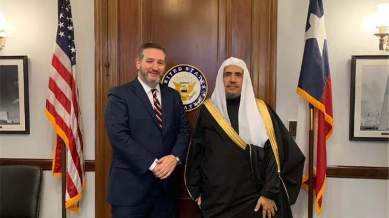 امين عام رابطة العالم الاسلامى يلتقي عدداً من النواب الأمريكيين