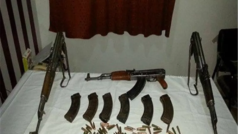 ضبط مسجلين خطرين بالأقصر وبحوزتهما أسلحة نارية وذخائر