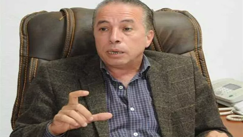حاتم حسن : جميع الخدمات لمرتادى شواطئ مارينا بدون مقابل