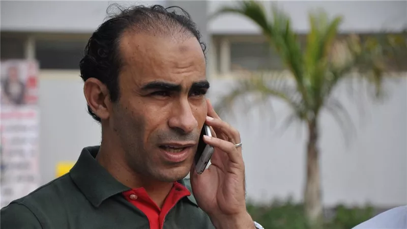 مدافع الأهلى جاهز لمواجهة الإنتاج الحربى