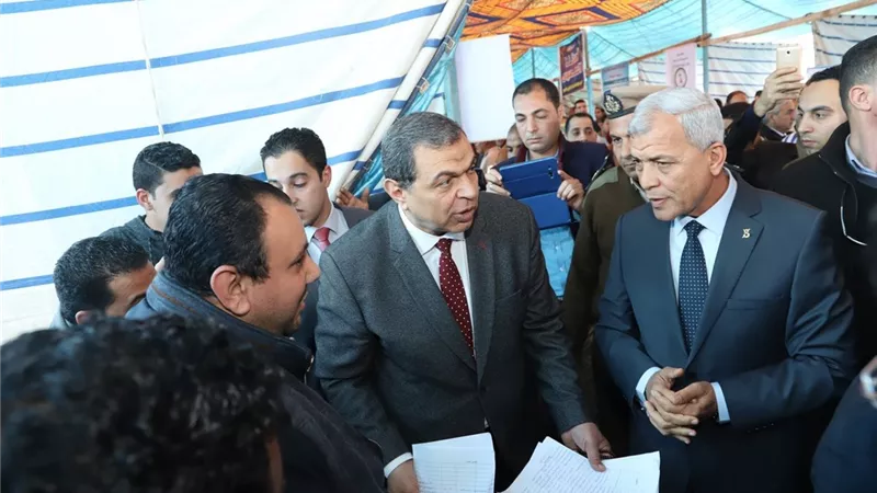 سعفان يفتتح ملتقى توظيف يوفر 9490 فرصة عمل بالمنوفية.. صور