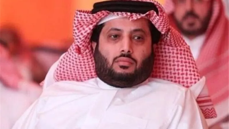 رسالة غامضة من تركى آل شيخ على فيس بوك