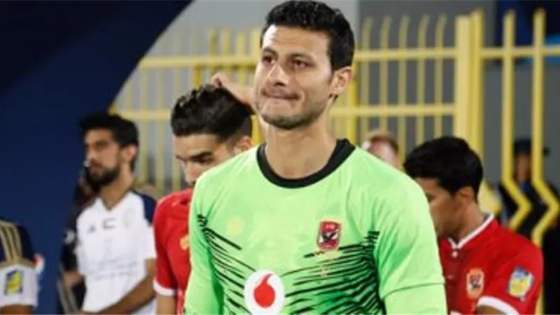 بعد أخطاء مباراة الحرس.. لاسارتى يطيح بالشناوي من الأهلي