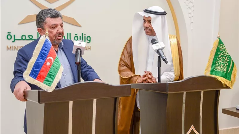 نائب وزير الحج والعمرة يستقبل رئيس مكتب شئون حجاج