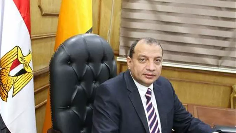 انهاء خدمة ٢ من دكاترة كلية الطب البيطرى ببنى سوي