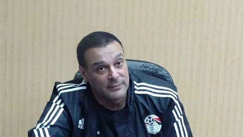 عصام عبدالفتاح يضع اتحاد الكرة فى مأزق