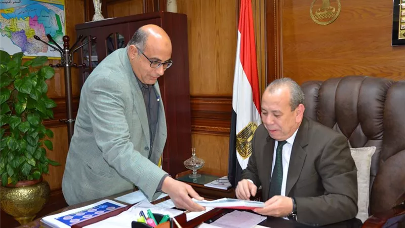 كفرالشيخ : تشكيل لجنة لتوحيد رسوم ومستندات الخدمات التي تقدمها الوحدات المحلية علي مستوي المحافظة