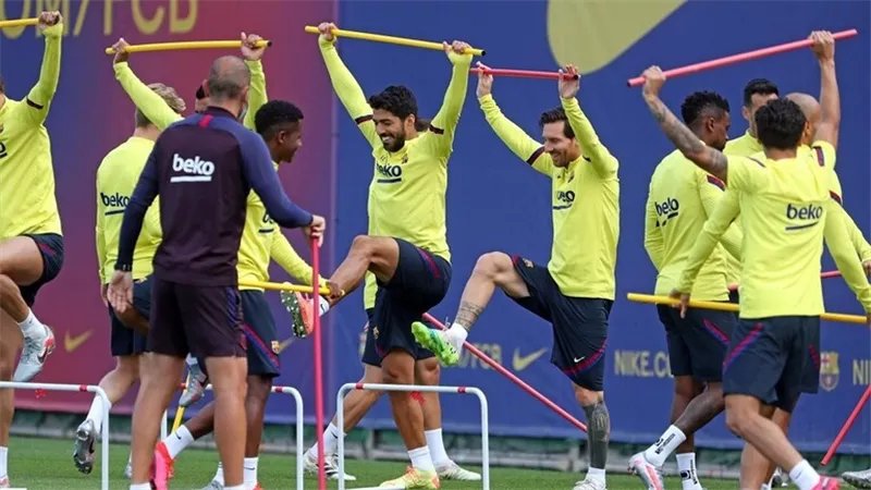برشلونة يتلقى دفعة معنوية قبل موقعة نابولي