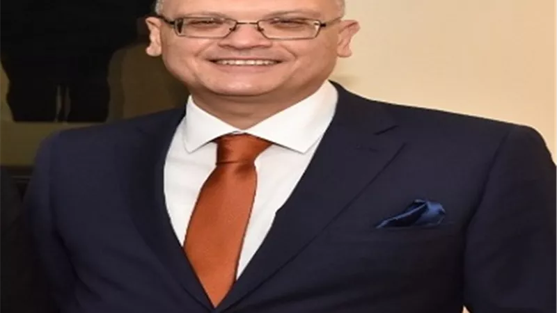تجارة عين شمس تفتح باب التنسيق الداخلي لقسم الدراسة باللغة الفرنسية.. الاثنين