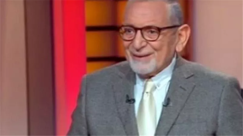 القيعى يفتح النار على مصطفى يونس بعد هجومه على رئيس النادى الأهلى