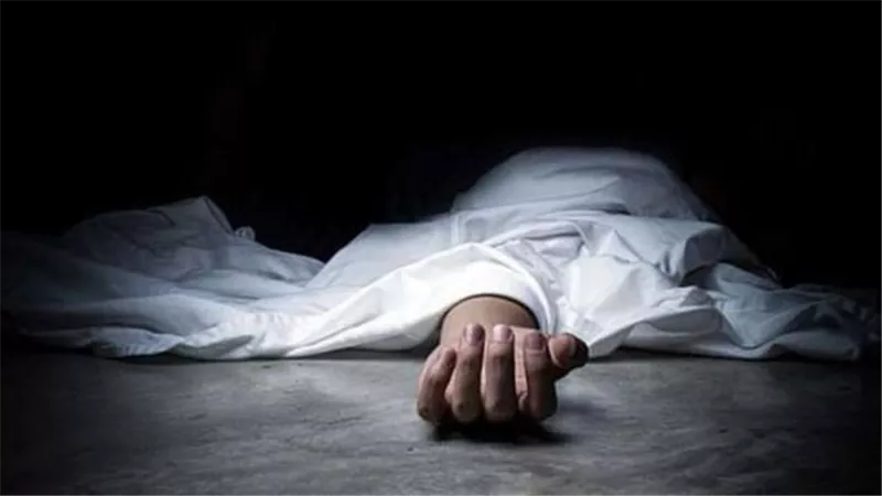 تفاصيل العثور على جثة عامل في ظروف غامضة داخل شقته في 15 مايو