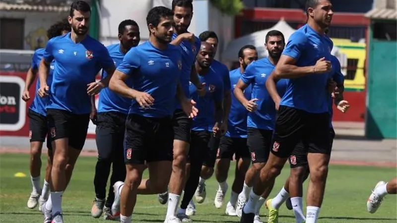عبدالحفيظ يكشف مصير مشاركة صانع العاب الاهلى امام انبى