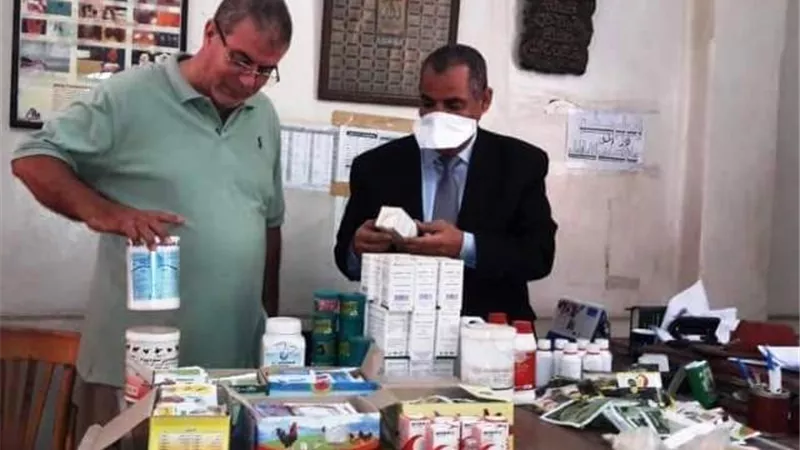 بيطرى الشرقية يضبط 1061 دواء مخالف بحملات على مراكز بيع الأدوية.. بالصور