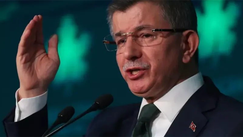 داود اوغلو : المعارضة التركية ستكون سببا في انهيار حزب اردوغان