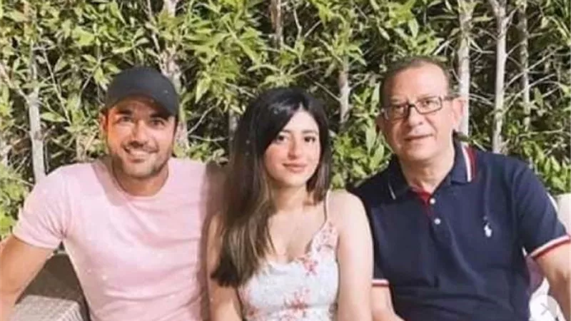 محامى النجوم يكشف حقيقة ارتباط احمد عز بابنته