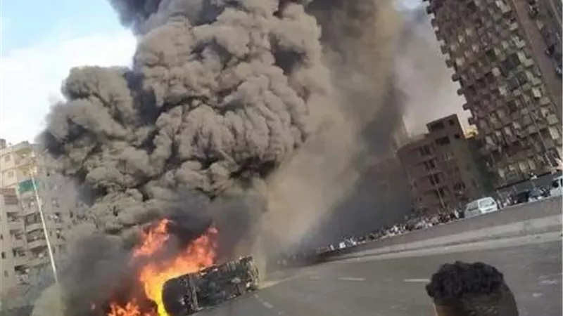 المرور تحول حركة السيارات للداعم بسبب حادث مروع على الطريق الدائرى