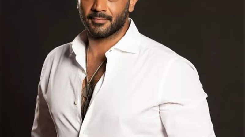 شاهد .. أحمد فلوكس يشارك جمهوره كيف تعلم واكتسب الخبرات من الحياة