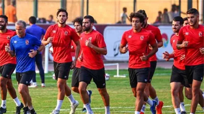 مران بدني قوي للاعبي الأهلي