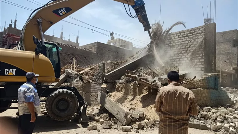 محافظ أسيوط: تنفيذ 24 قرار إزالة لتعديات على أراضي أملاك الدولة بمركز الغنايم