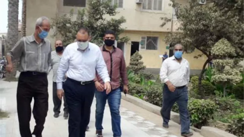 محافظ الشرقية يتفقد لجان مدرستي الحلوات الإبتدائية وبليغ الثانوية بالإبراهيمية