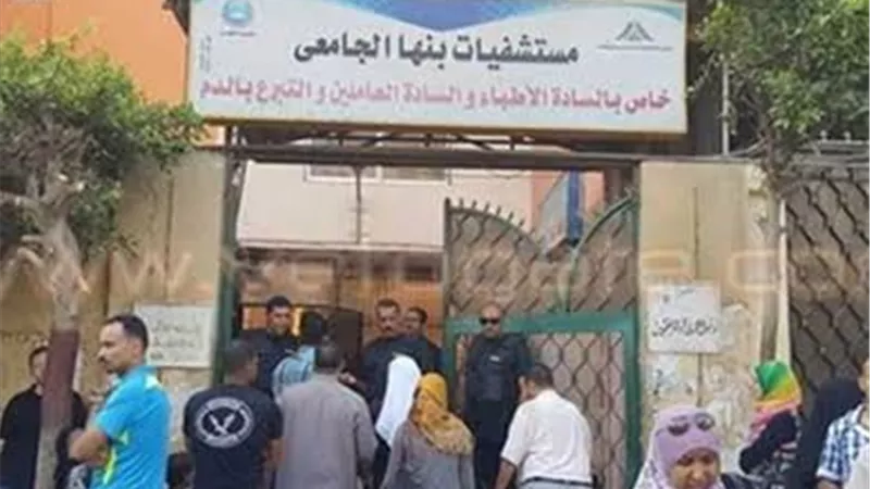 مدير مستشفي بنها الجامعي يكشف الحالة الصحية لمصابي الطريق الاقليمي