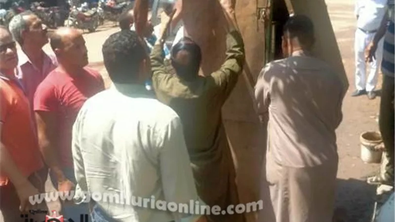 أشمون تشن حملة مكبرة لرفع الاشغالات بالشوارع والميادين