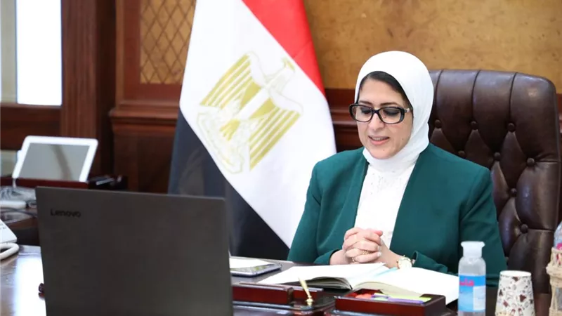 الصحة تشدد على الالتزام ببروتوكولات العلاج المحدثة لمرضى 