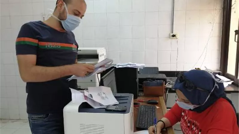 المعمل الإقليمي بالزقازيق يفحص ٢٨٢ مواطنا لفيروس كورونا للسفر للخارج