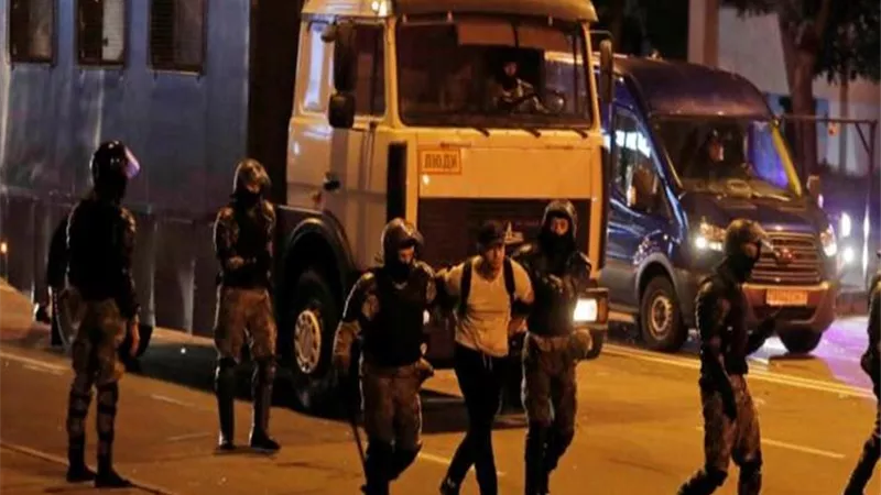 اعتقال 3 آلاف شخص بعد أعمال شغب في بيلاروس