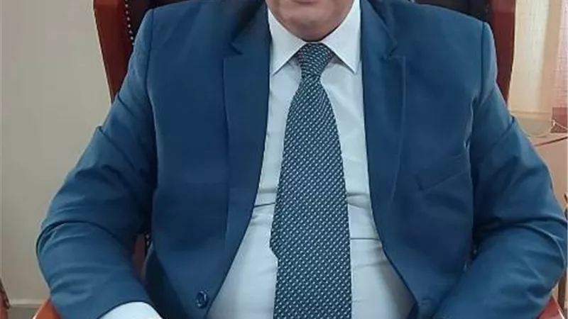 تسليم مظاريف مجلس الشيوخ للقضاه بالشرقية