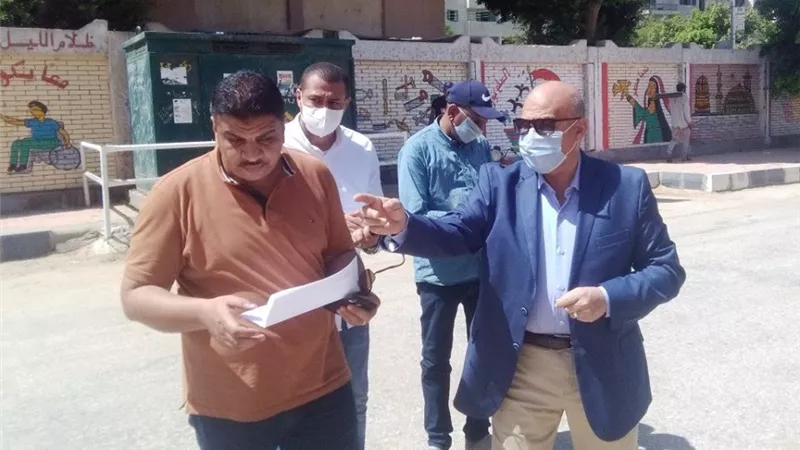 السكرتير المساعد بسوهاج يتفقد جاهزية اللجان الفرعية لانتخابات مجلس الشيوخ