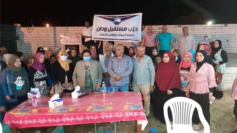 نساء بولاق تدعم الشيوخ وتؤكد مشاركتها من أجل الاستحقاق بالوادى الجديد